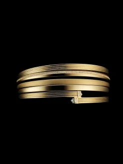 Diamond Pave Hinged Bangle