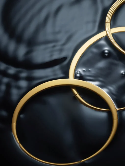 Exclusive Hinged Oval Bangle Set