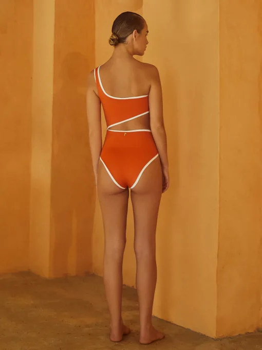 Galapago One Piece