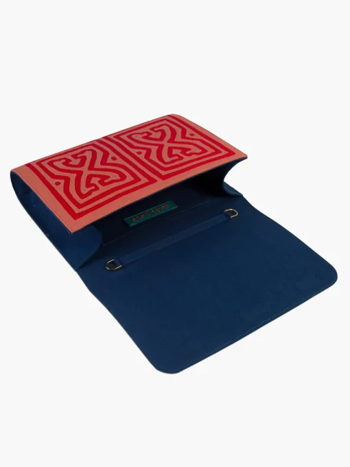 Sigwi Kuna Clutch