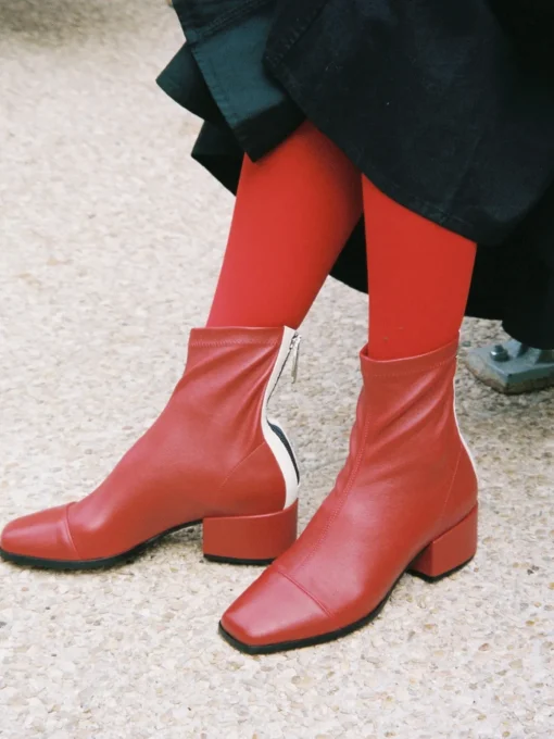 Strada Boots